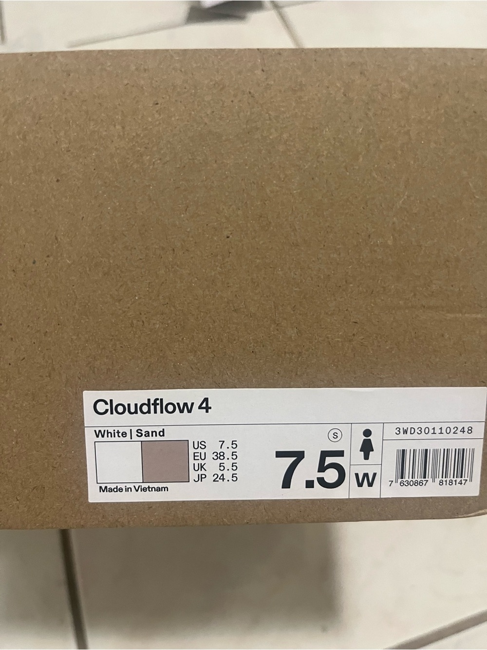 On Women’s cloud flow 4 Running Shoes — White with Light Beige Accents 7.5 w - Picture 5 of 5